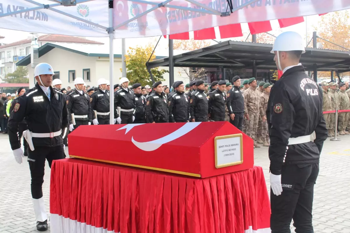 Şehit Polis Memuru İçin Tören Düzenlendi